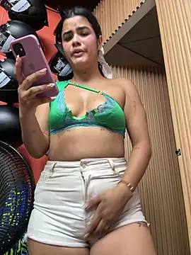 Kaily_Sweet16 webcam