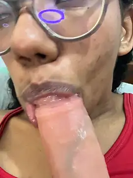 Valen_1990 webcam