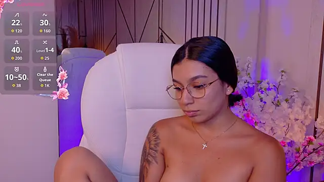 AlyssaRay webcam
