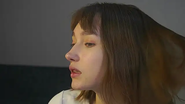 Leyla_crsh webcam