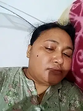 Rashi_bhabi webcam