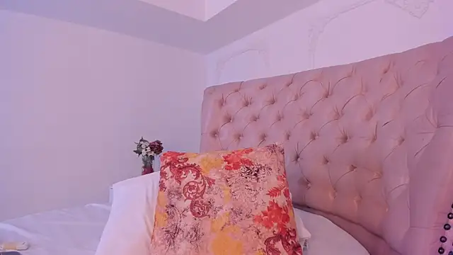 lucianablanco_ - LucianaBlanco_'s free webcam