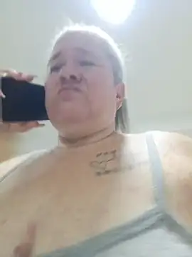 CheekySnowQueen_69 webcam