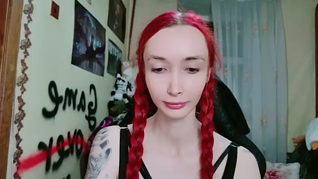 Roxy_Silver webcam
