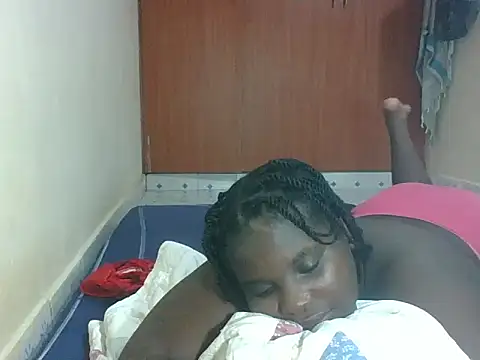 hotebbbyy webcam