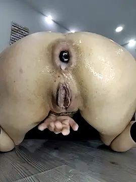 hottcandy21 (F young) - BOTTLE TOY IN ASS + GAPE