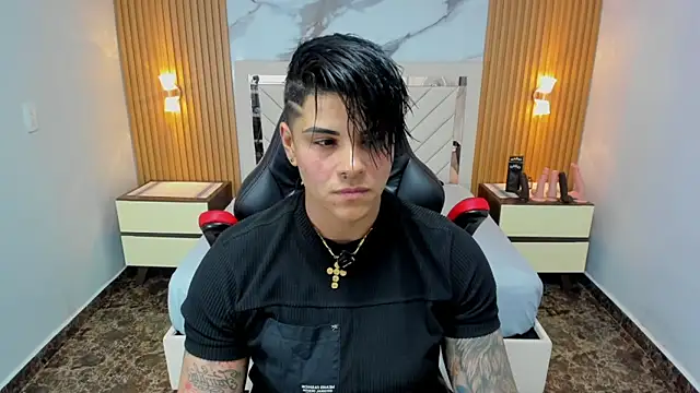 KAROLLJONES1 webcam
