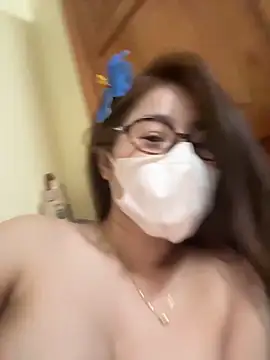 line2xx Live Webcam on Stripchat