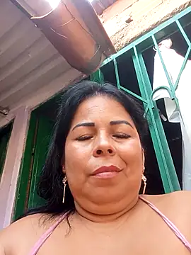 Mother-Big-tits webcam