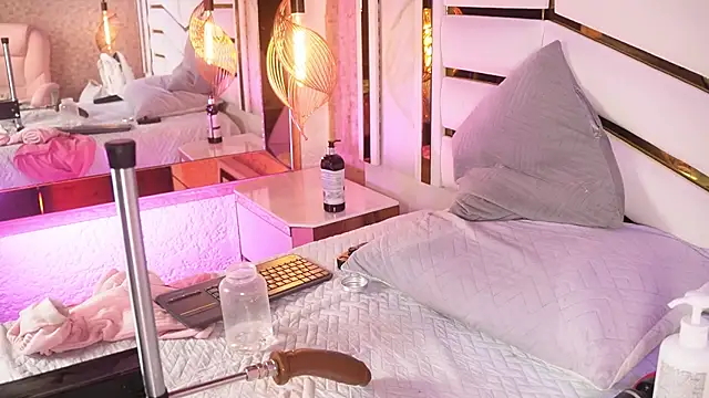 luciana_agudelo - Luciana_agudelo's free webcam - UK Sex Cams