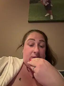 CurvyCatx webcam
