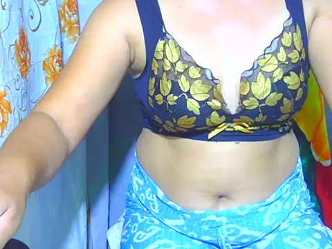 Asian_TightPussy webcam