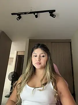 lunablossom_ webcam