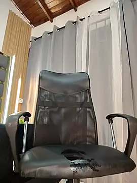 oliver_bigblack_cock - Oliver_bigblack_cock's free webcam - UK Sex Cams