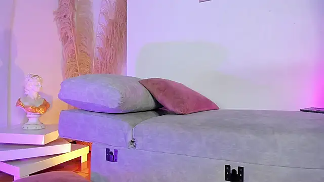 Amelie_Wine webcam