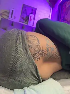 Modella: SALOME_KORLAND