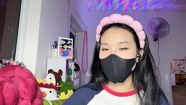 Tieu-May webcam