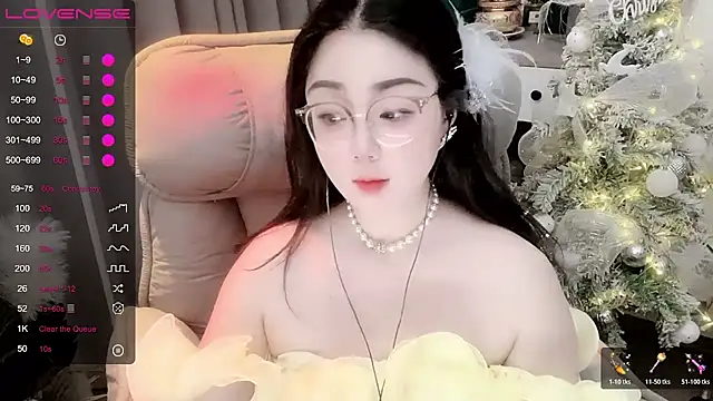 Monica-666888- webcam