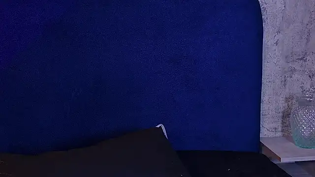 Mikavelvet08 webcam