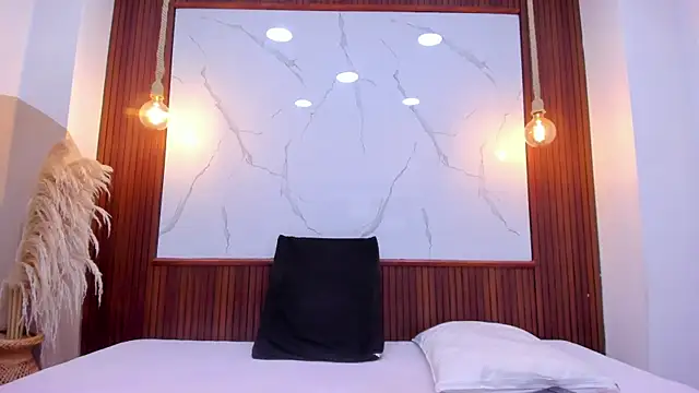 Eroticxcouple webcam