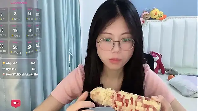 美女Luna-666在线直播