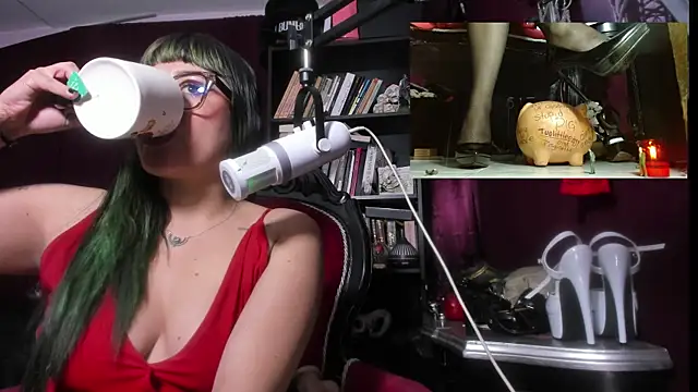 MeGoddesSara webcam