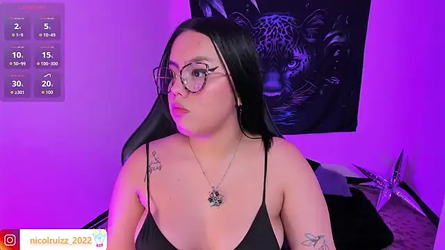 Nicolle_Ruizz webcam