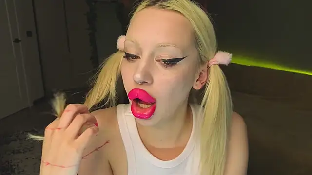 Luna_Beverly webcam