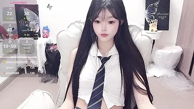美女-EEBABY在线直播