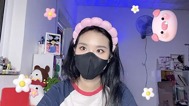 Tieu-May webcam