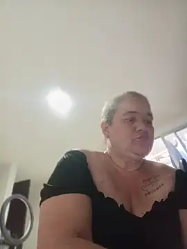 CheekySnowQueen_69 webcam