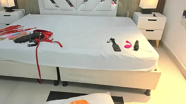 VanessaHard_as
