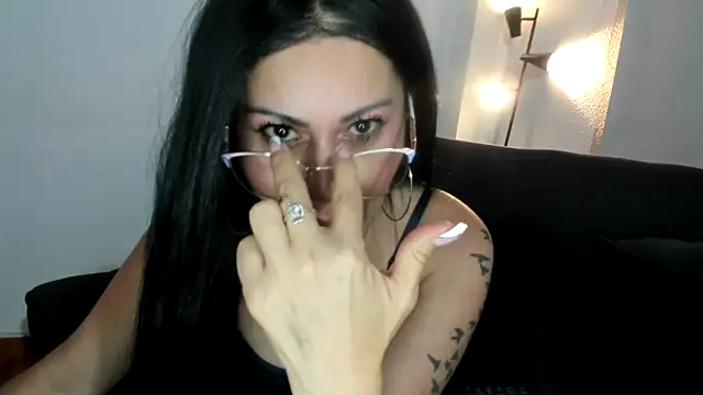 Tania_mature