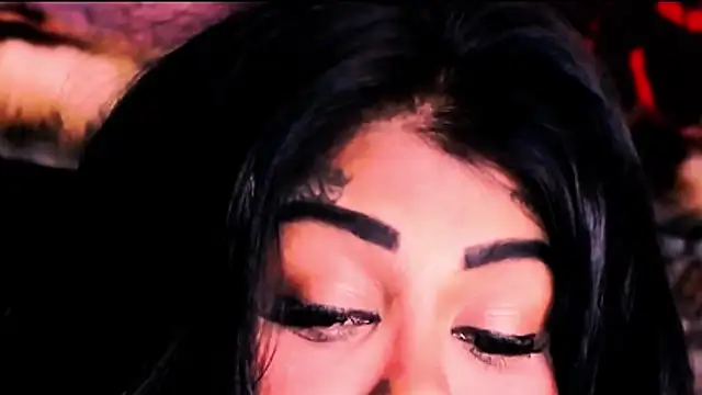 indian_dreamgirl webcam