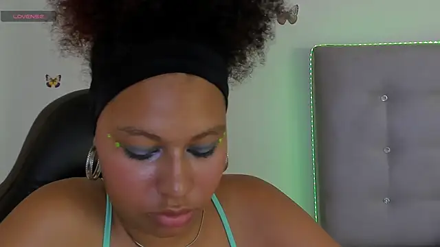 tatianasquirthot - Tatianasquirthot's free webcam - UK Sex Cams