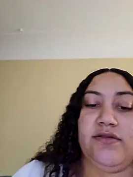 honeeyyy_pot webcam