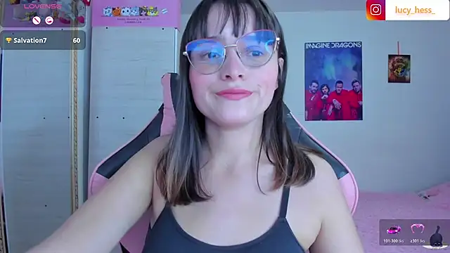 Lucyy-hess webcam