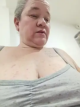 CheekySnowQueen_69 webcam