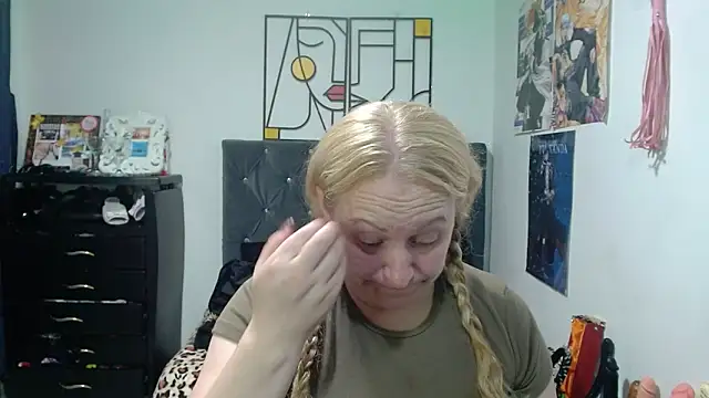 emperabigbootybigass webcam