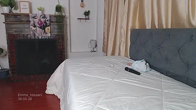 emma_hassani (F young) - FUCK MY PUSSY