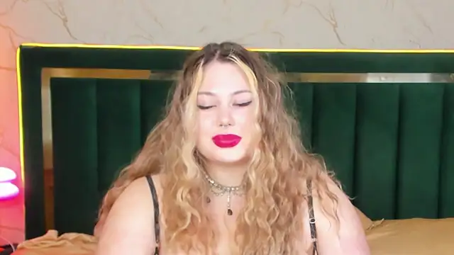 rosal1a - Rosal1a's free webcam - UK Sex Cams