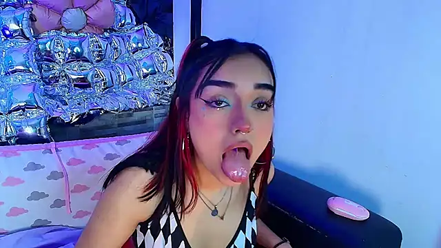 lala_cherry webcam