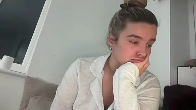 maisiesmithx