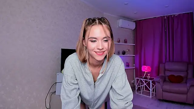 EllaCurtis