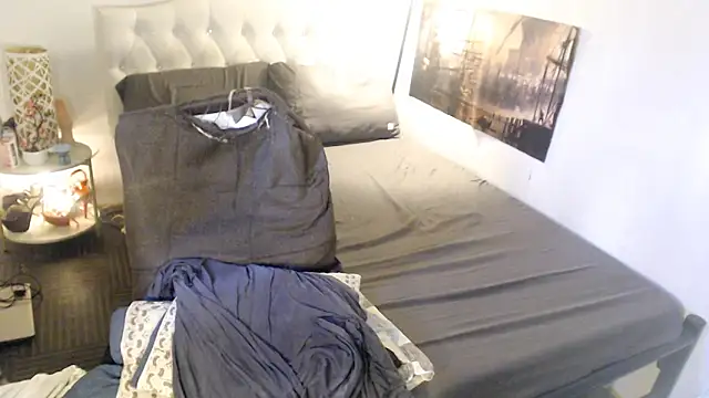 NinaDOM4CUM webcam