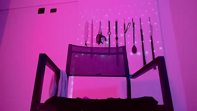 nina_kink webcam