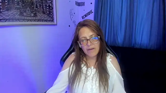 Ivette_Shaira webcam