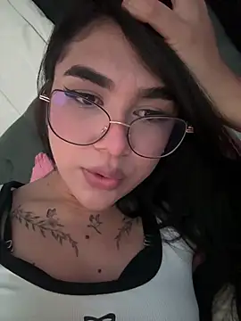 RoseCassie live sex cam
