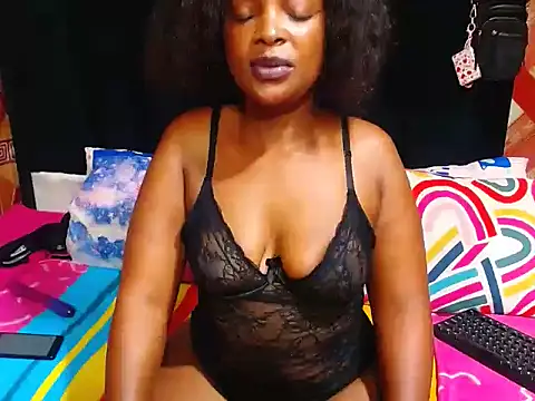 Thickbootykim webcam