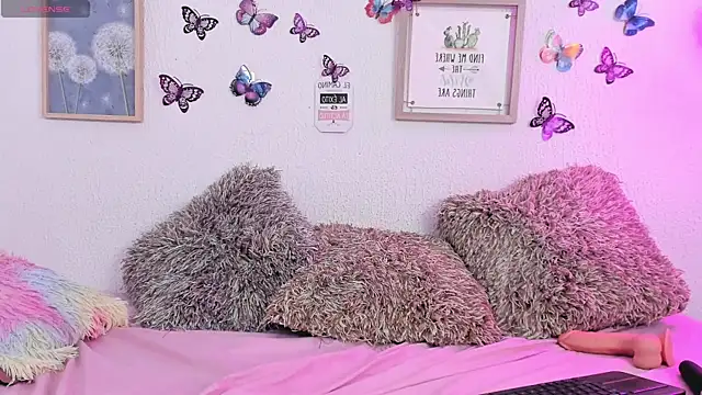 emily_jk webcam